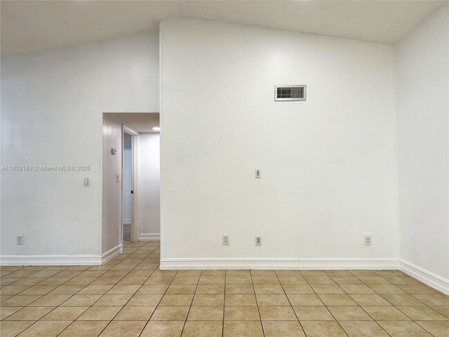 Building Photo - 13983 SW 280th Terrace