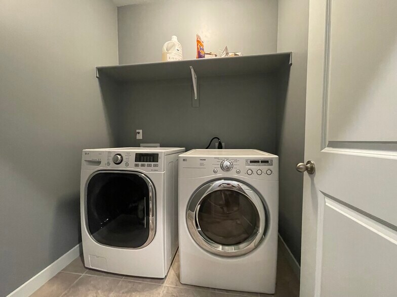 Building Photo - 4436 W 2550 N