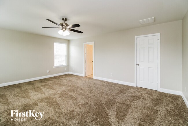 Building Photo - 2986 Grassy Knoll Cir