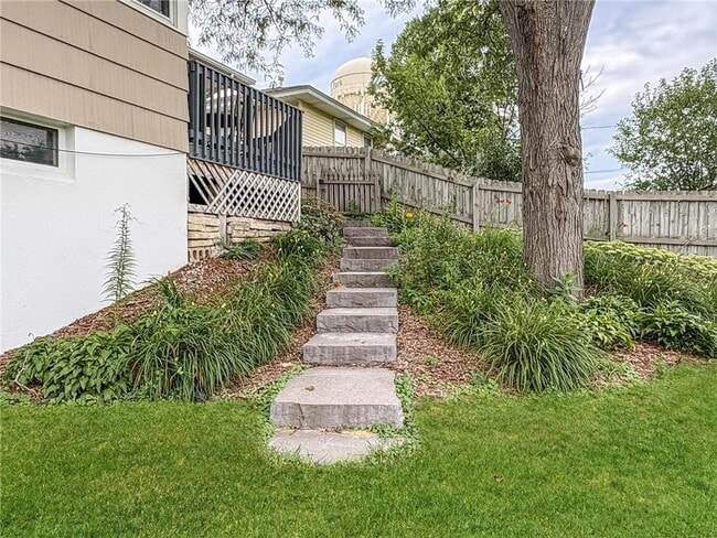 Building Photo - 7110 W 23rd St