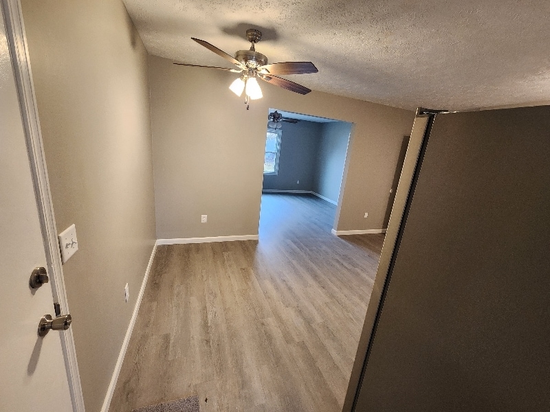 Building Photo - 1146 Morris Ave