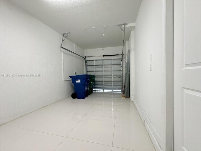 Building Photo - 28625 SW 133rd Pl