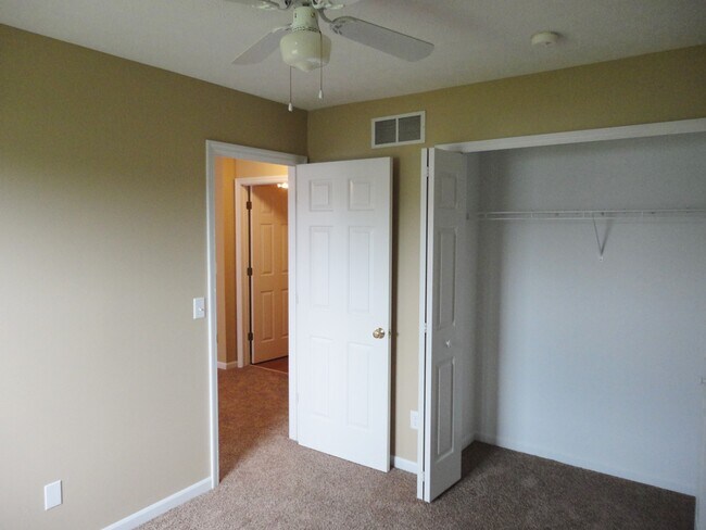 Building Photo - 1337 Vimla Way