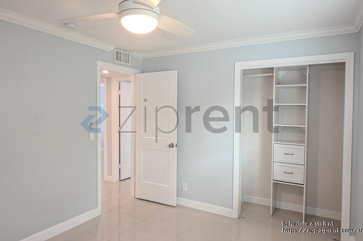 Building Photo - 3343 NW 69th St