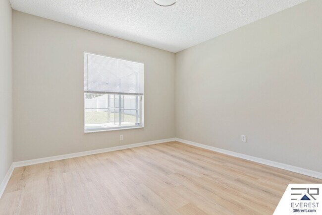 Building Photo - 273 Beachway Dr