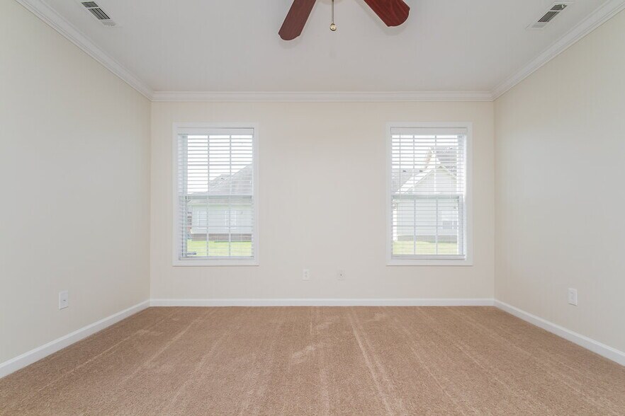 Building Photo - 3605 Jerry Anderson Dr