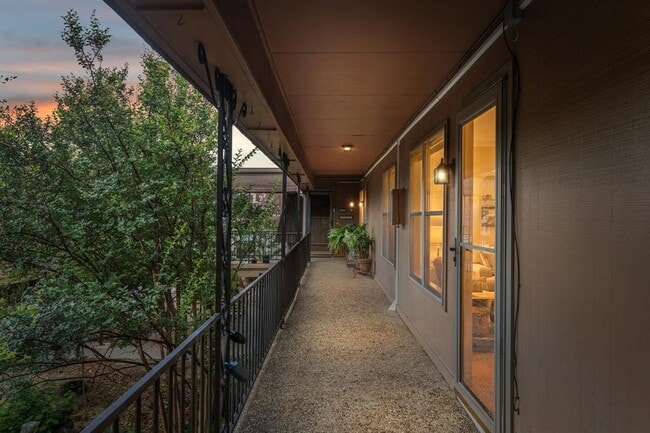 Building Photo - 7801 Shoal Creek Blvd