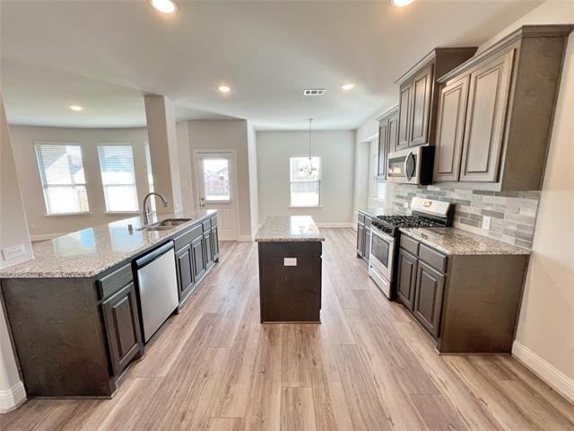 Building Photo - 2904 Diamondback Dr