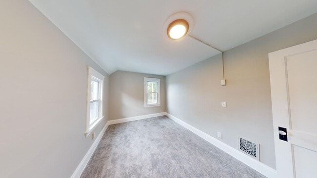 Building Photo - Brooklyn Centre - 3 Bedroom Single Family ...