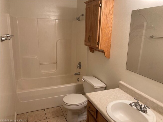 Building Photo - 2020 Palomino Dr