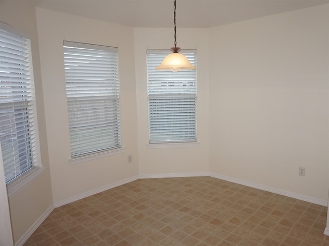 Building Photo - 231 Chesterfield Cir