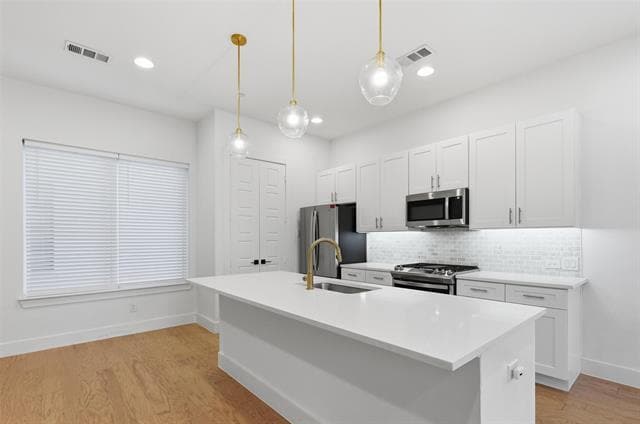 Building Photo - 2610 Kimsey Dr