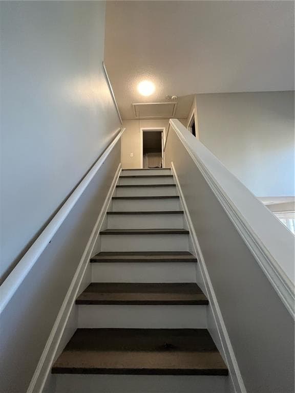 Building Photo - 3600 Patterstone Dr