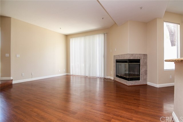 Building Photo - 13133 Le Parc Blvd