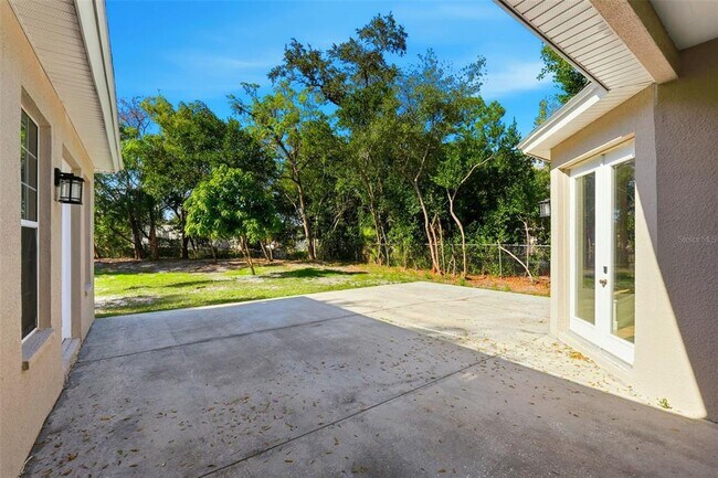 Building Photo - 5608 Kevin Ave