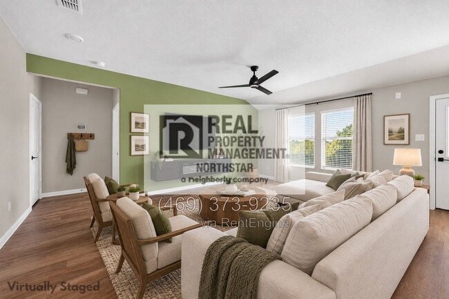 Building Photo - 2501 Real Quiet Dr