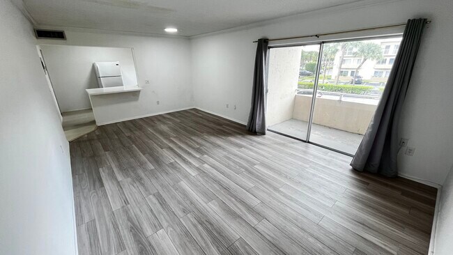 Building Photo - 7765 SW 86th St