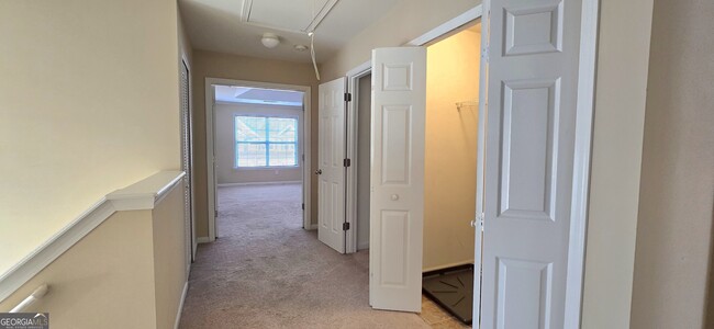 Building Photo - 22 Tahoe Dr
