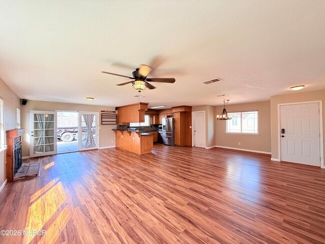 Building Photo - 4031 Hillview Rd