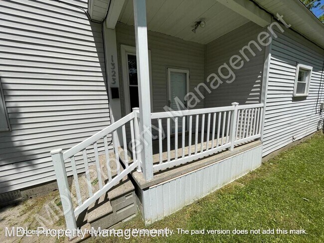Building Photo - 3 br, 1 bath House - 1323 Fraser