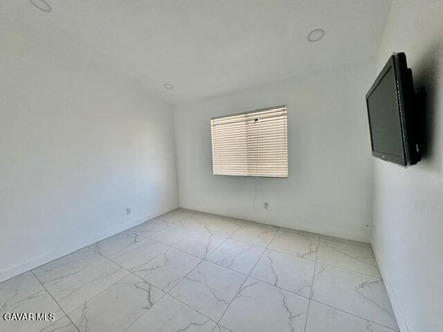 Building Photo - 44543 Overland Ave