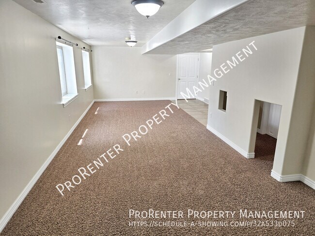 Building Photo - 1911 1485 W