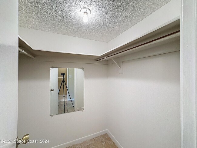 Building Photo - 205 Palmetto Ave
