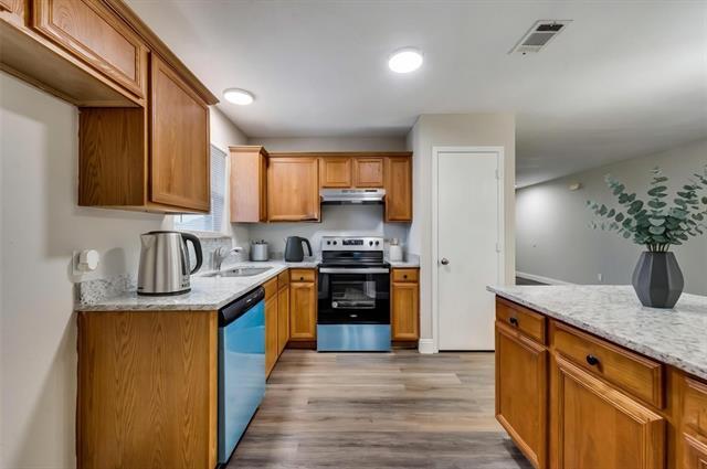 Building Photo - 548 Asbury Dr