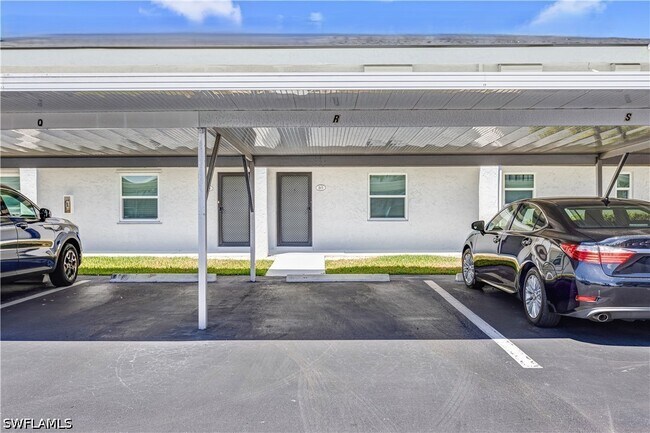 Building Photo - 4126 Belair Ln