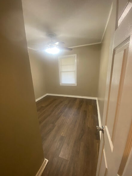 Building Photo - 6426 Kincaid Ave