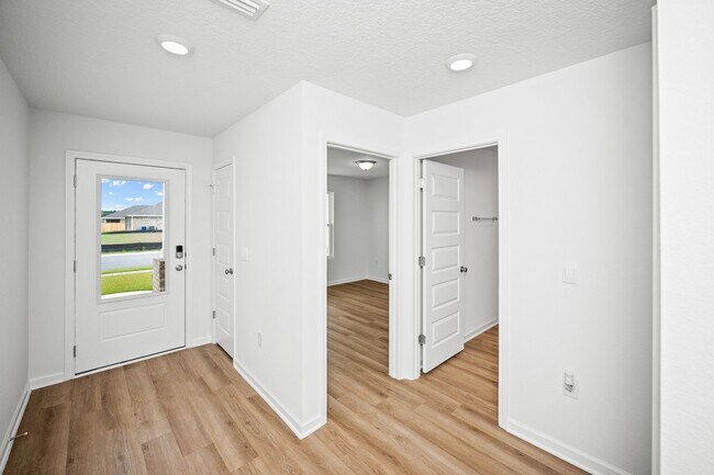 Building Photo - 1287 Hayward Lp