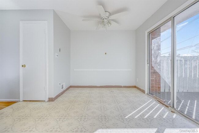 Building Photo - 23 Gladys Dr