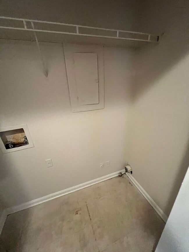 Building Photo - !!!WARNING: AVOID SCAMS CONFIRM RENTAL AT ...