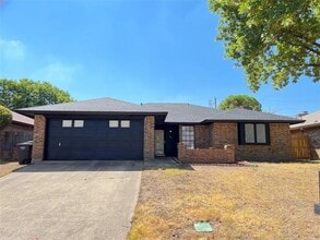 Building Photo - 6417 Canyon Cir