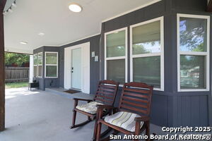 Building Photo - 166 E Harding Blvd
