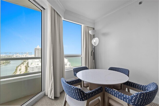 Building Photo - 4401 Collins Ave