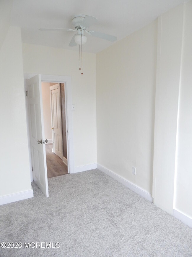 Building Photo - 90 Mt Hermon Way