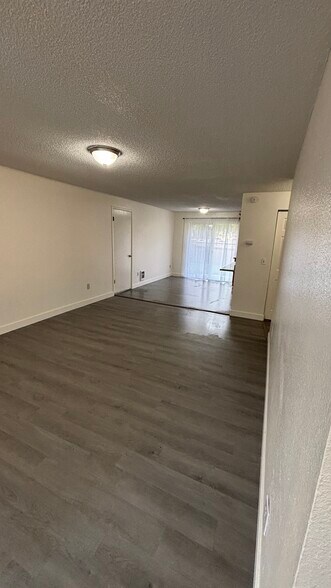 Building Photo - 18609 78th Ave E