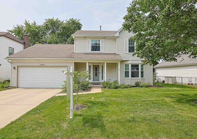 Building Photo - 1410 Huntington Dr