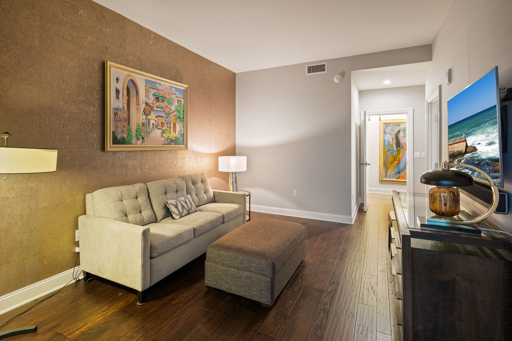 Building Photo - 800 The Mark Ln