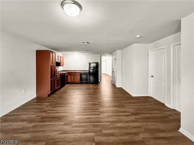 Building Photo - 9177 Aegean Cir