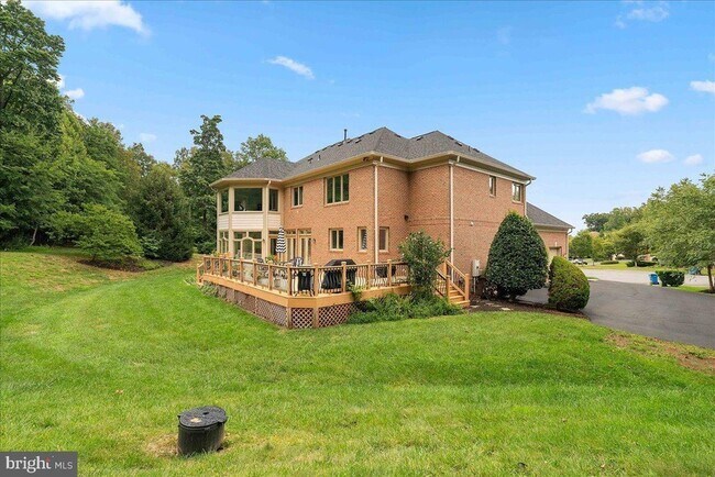 Building Photo - 20589 Myers Pl