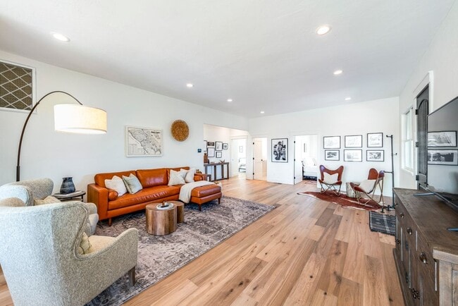 Building Photo - 3485 Frei Rd