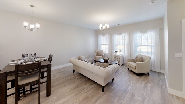 Building Photo - 224 Halo Dr
