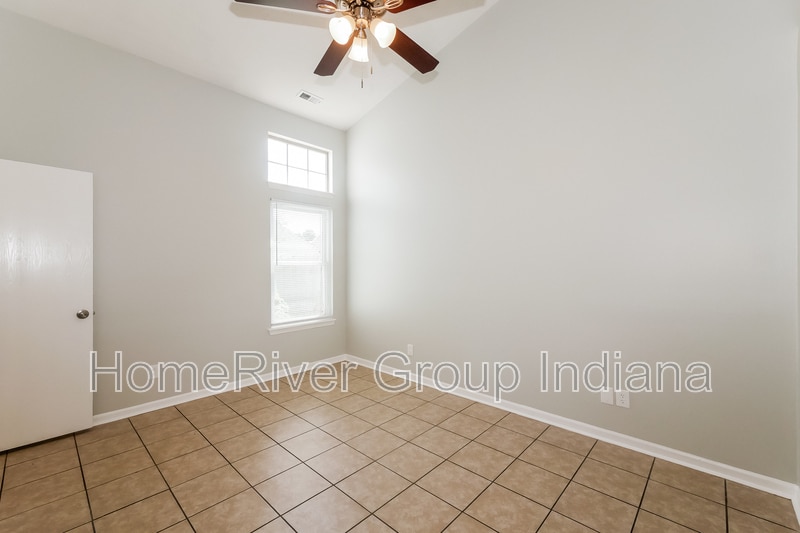 Building Photo - 4919 Wisteria Dr