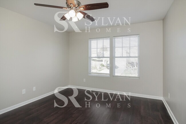 Building Photo - At Last, This Is What You Have Been Searching For!