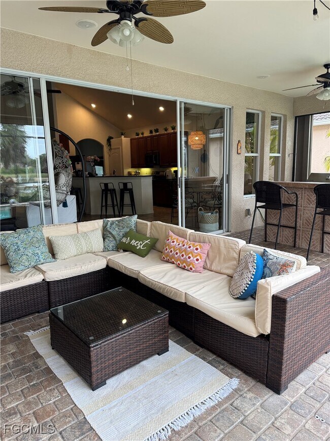 Building Photo - 13042 Sail Away St