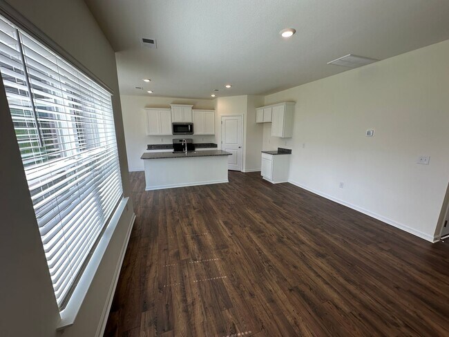 Building Photo - BRAND NEW 2026 Build! Modern Bungalow in the Heart of Maryville