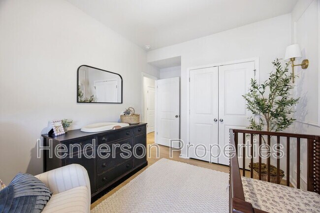 Building Photo - 3008 Oak Lndg Dr