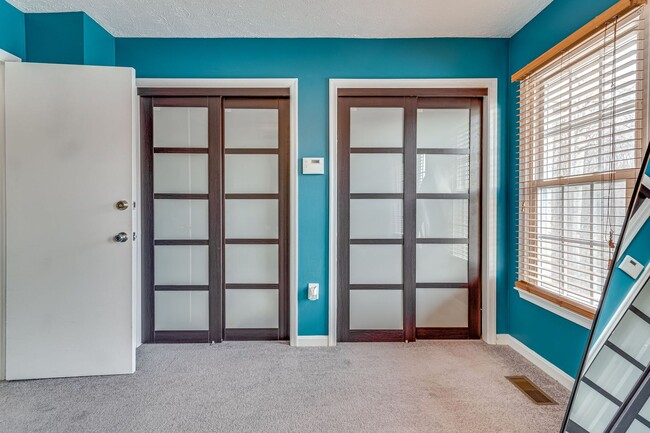 Building Photo - Charming 3 Bedroom Home in Prime Clinton L...